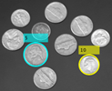 两个硬币圈和标签列出5和10